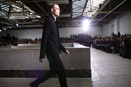 KRISVANASSCHE_LOOK2011-12AW_TIURF031.jpg KRISVANASSCHE_LOOK2011-12AW_TIURF031.jpg
