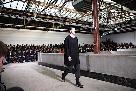KRISVANASSCHE_LOOK2011-12AW_TIURF035.jpg KRISVANASSCHE_LOOK2011-12AW_TIURF035.jpg