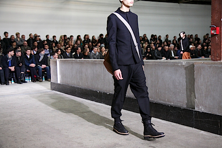 KRISVANASSCHE_LOOK2011-12AW_TIURF045.jpg KRISVANASSCHE_LOOK2011-12AW_TIURF045.jpg