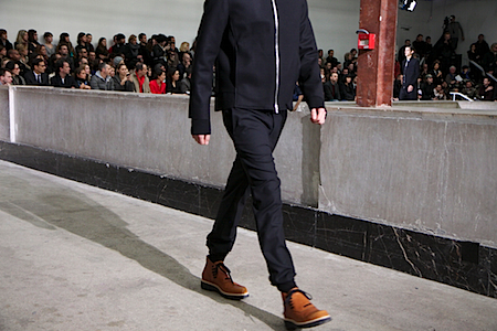 KRISVANASSCHE_LOOK2011-12AW_TIURF051.jpg KRISVANASSCHE_LOOK2011-12AW_TIURF051.jpg