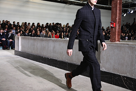 KRISVANASSCHE_LOOK2011-12AW_TIURF062.jpg KRISVANASSCHE_LOOK2011-12AW_TIURF062.jpg