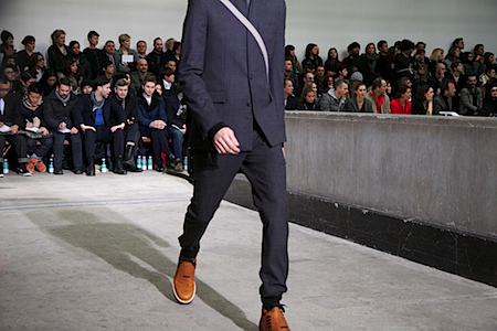 KRISVANASSCHE_LOOK2011-12AW_TIURF064.jpg KRISVANASSCHE_LOOK2011-12AW_TIURF064.jpg