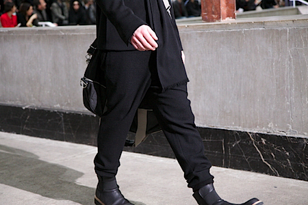 KRISVANASSCHE_LOOK2011-12AW_TIURF071.jpg KRISVANASSCHE_LOOK2011-12AW_TIURF071.jpg