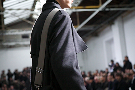 KRISVANASSCHE_LOOK2011-12AW_TIURF080.jpg KRISVANASSCHE_LOOK2011-12AW_TIURF080.jpg