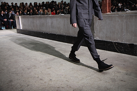 KRISVANASSCHE_LOOK2011-12AW_TIURF081.jpg KRISVANASSCHE_LOOK2011-12AW_TIURF081.jpg