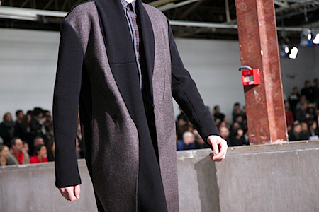KRISVANASSCHE_LOOK2011-12AW_TIURF092.jpg KRISVANASSCHE_LOOK2011-12AW_TIURF092.jpg